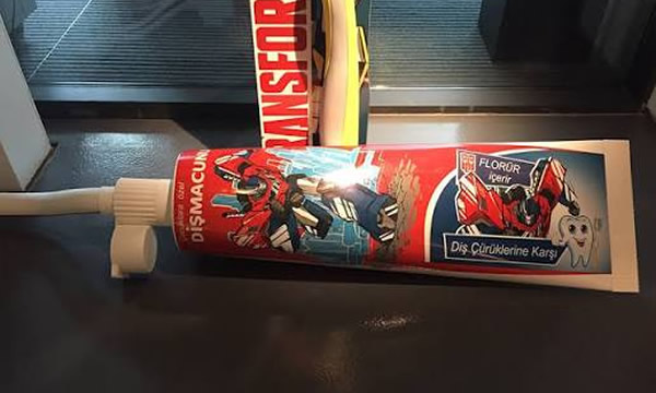 Projeye özel biçimlendirilmiş strafor reklam ve dekorasyon ürünü